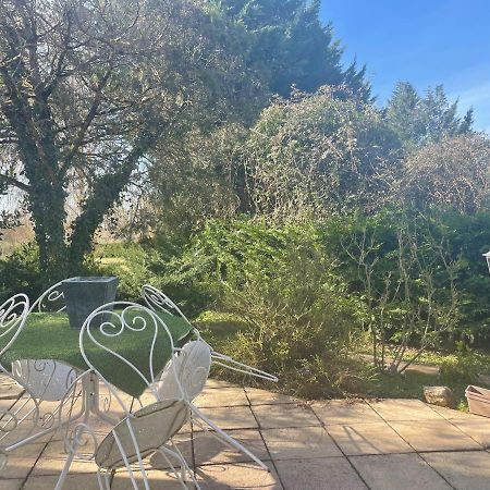 Un Petit Coin De Paradis Bressolles  Εξωτερικό φωτογραφία
